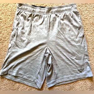 Reebok gray striped athletic shorts boy’s size medium
